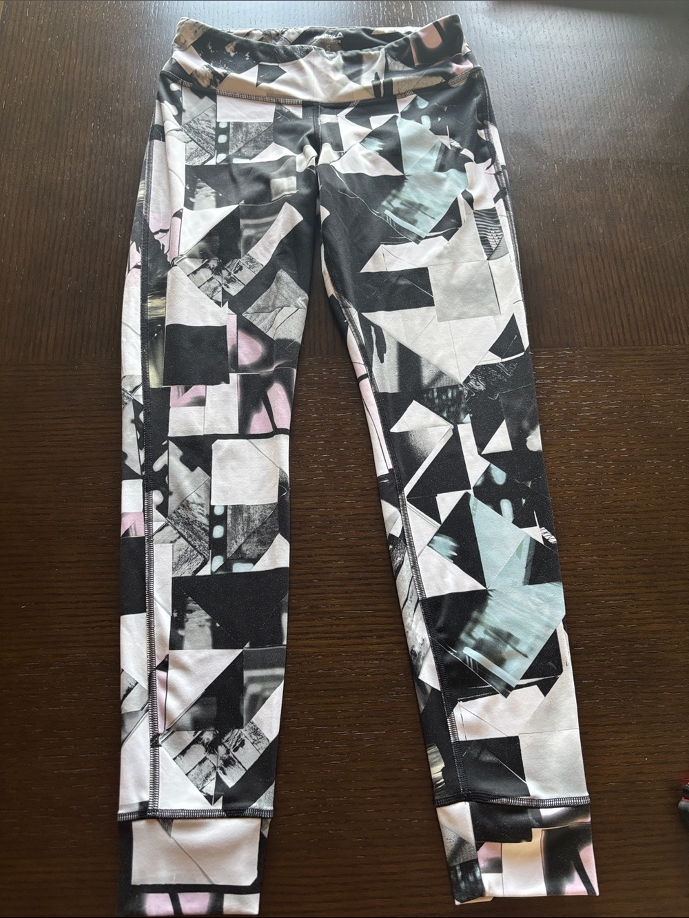 Reebok Black, White & Gray Geometric Speedwick Leggings